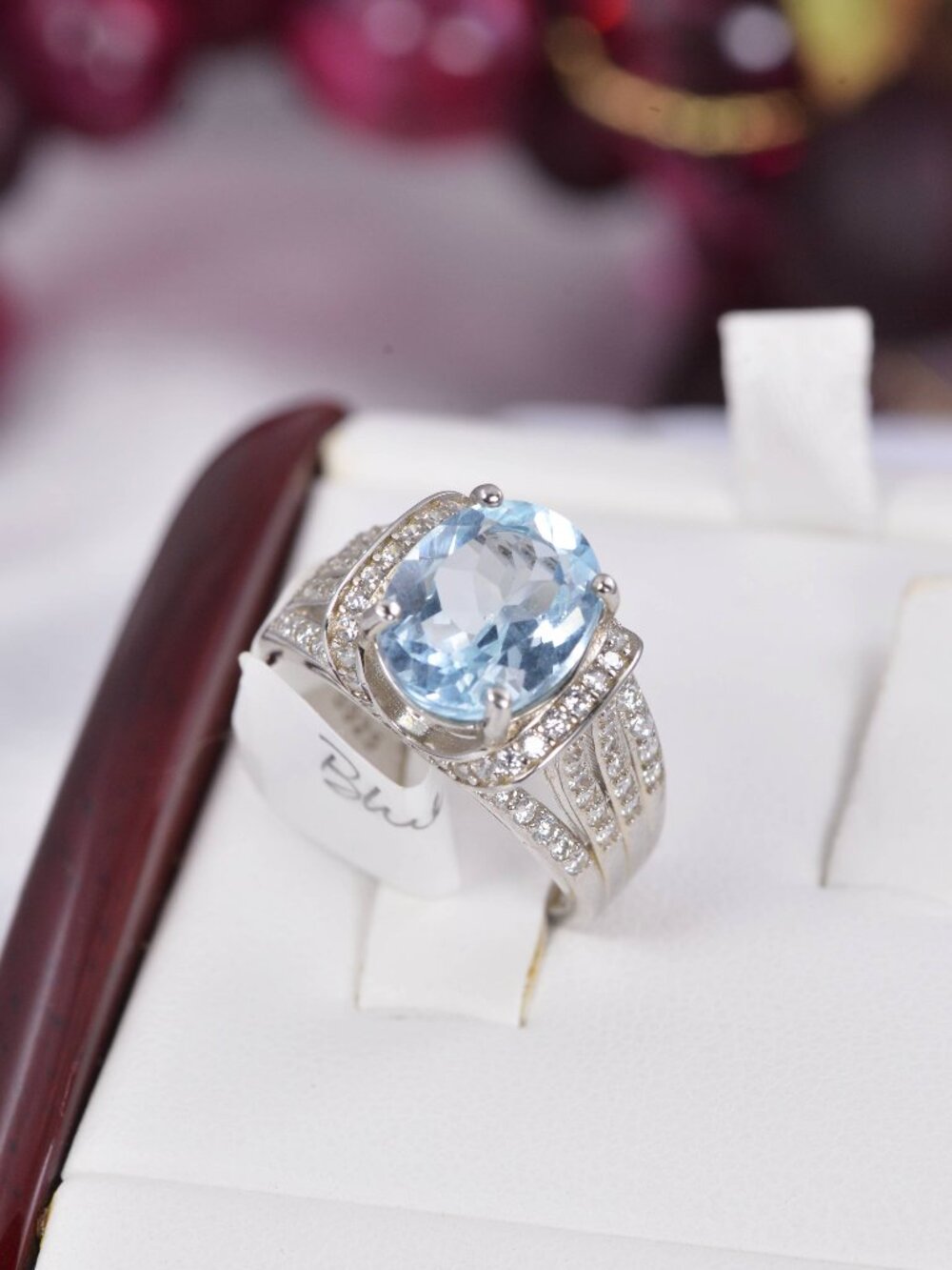 Natural Aquamarine Ring in 925 Sterling Silver sz 6